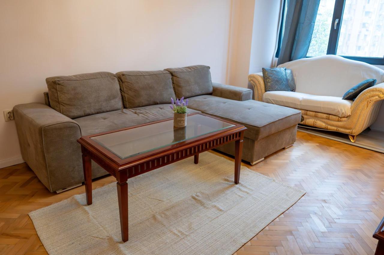 Spacious 1Bdr Apartment Near City Center Sófia Exterior foto