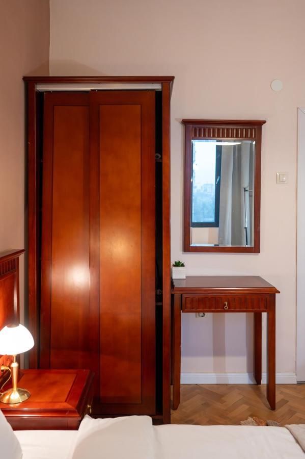 Spacious 1Bdr Apartment Near City Center Sófia Exterior foto